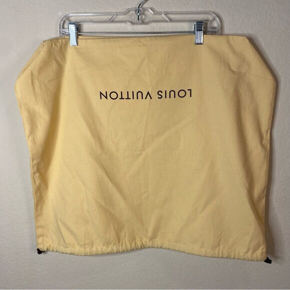 Louis Vuitton Large Drawstring Dust Bag 23 x 20 - Picture 4 of 4